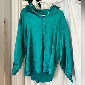 Silk green long sleeve button up size M